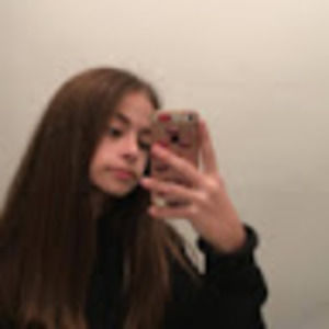 Meet your Posher, Aya